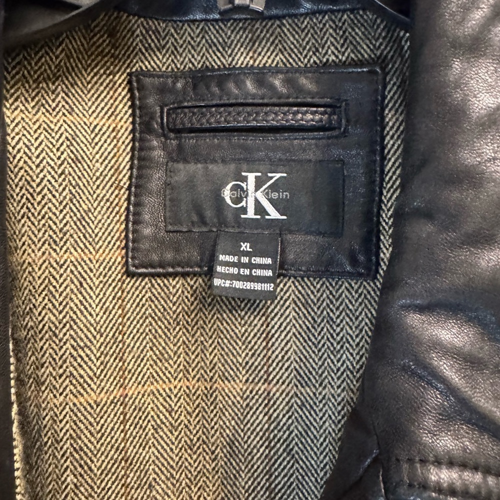 Vintage Calvin Klein Men’s Leather Jacket XL Black Moto Zip Coat Distressed Worn - Picture 2 of 10